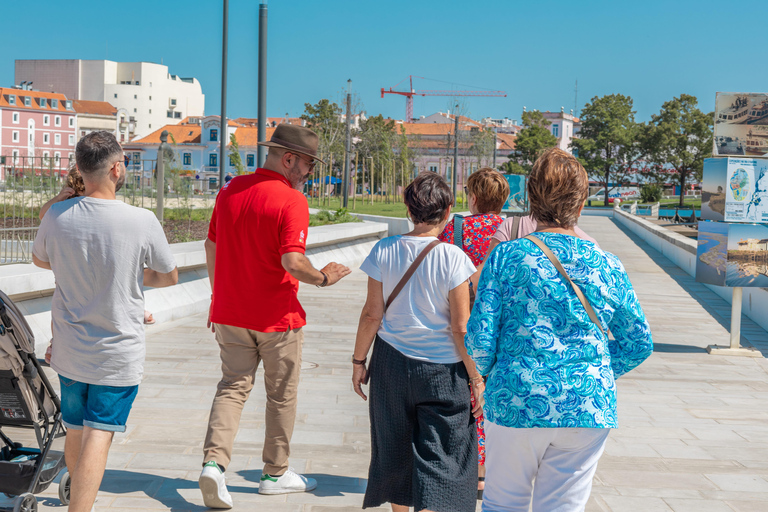 From Porto: Aveiro, Costa Nova and Válega Church Full Day Tour in Spanish Without Moliceiro Cruise