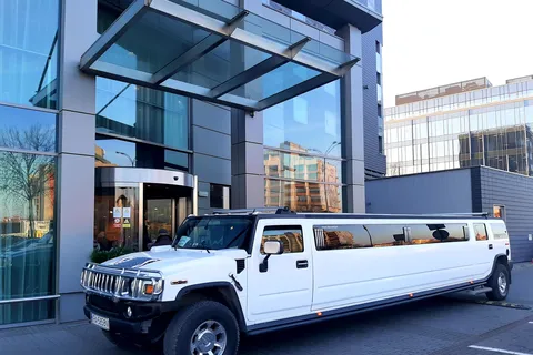 Cracovia: Tour privado en limusina Hummer de 3 ó 5 horas con fiesta
