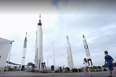 De Orlando: Tour de 1 dia no Kennedy Space Center para grupos pequenosTour com ingresso para o Kenndy Space Center