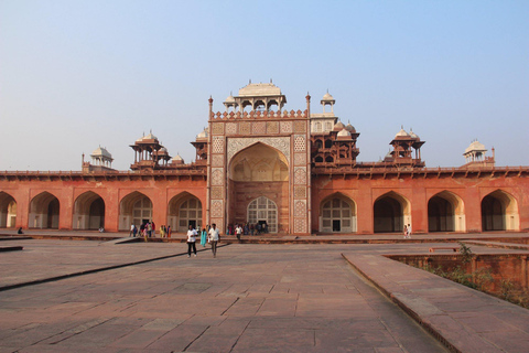 In Agra: Private Akbar’s Tomb, Mariam’s Tomb & Gurdwara Tour In Agra: Tour with Car, Driver, Guide, Entry Fees and Meal