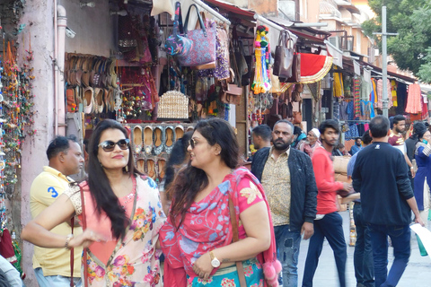 Jaipur: Private Photoshoot Tour for Solo Travelers & Couples Amer Fort Photoshoot