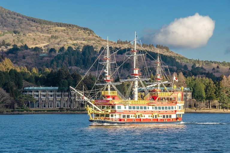 Tokyo: Mt. Fuji, Owakudani, Hakone Shrine, & Open-Air Museum Tokyo Station Meeting Point