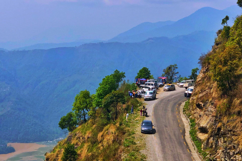 Transfer samochodem z Kathmandu do Pokhary