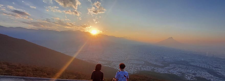 Visite « Cerro de la Silla » + guide + transferts