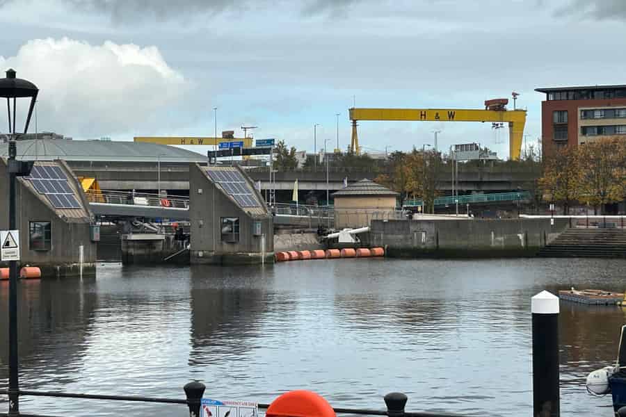 TV-Polizeidrama-Rundgang – Stadtzentrum von Belfast. Foto: GetYourGuide