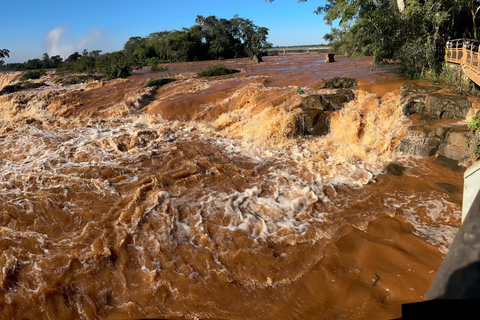 Iguaçu-vattenfallen Privat tur Brasilien och Argentinska sidan