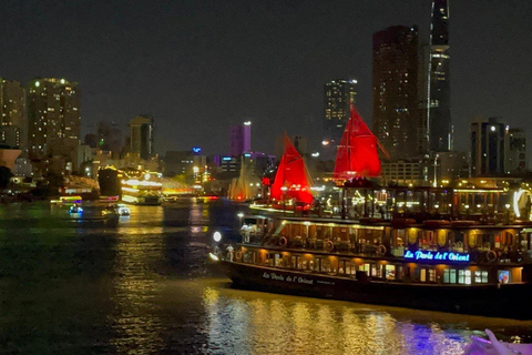 Saigon after dark: River Dinner & Live Music by Cruise Cruise without Transfer and Guide