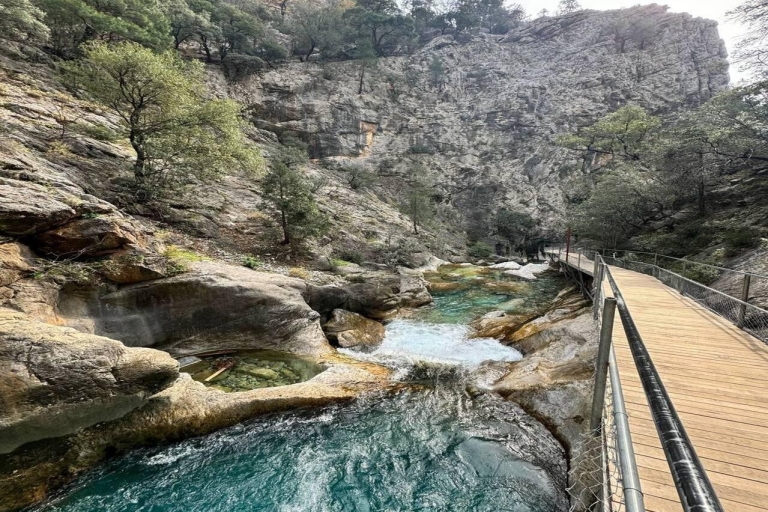 Kanion Sapadere z jaskinią Cuceler i przystankiem do pływania na rzeceWycieczka z odbiorem z miejsca spotkania nie obejmuje