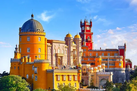 Lisbon: Private Sintra, Cabo da Roca, and Cascais SUV Tour