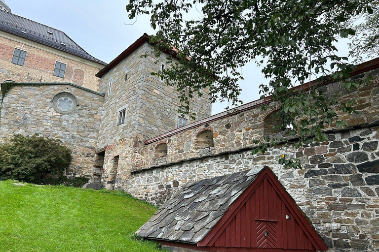 Oslo: WWII History Private Walking Tour