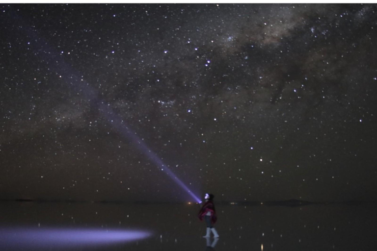 Uyuni Salt Flats: Sunset + Night Stars Salar de Uyuni- Atardecer + Noche de Estrellas