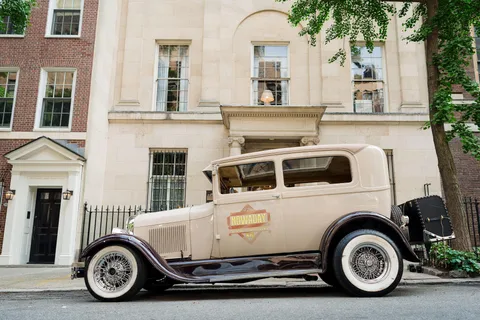 NYC: Vintage wijnproeverij en klassieke auto combinatietour