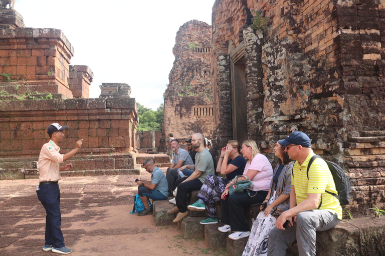 Heldagstur till Banteay Srei och Grand Circuit-templenHeldagsutflykt till Banteay Srei-templet i liten grupp