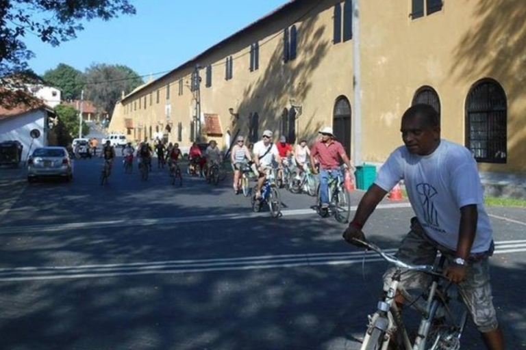 „Eksploracja miejska Galle: przygoda rowerowa w forcie i mieście”