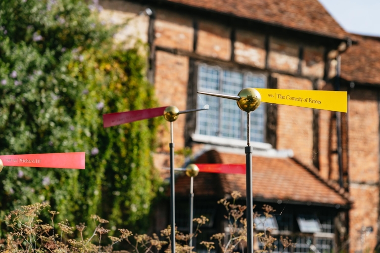 Stratford-upon-Avon: entrada al lugar de nacimiento de Shakespeare