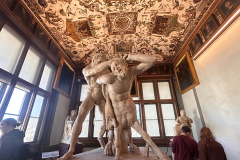 Florenz: VIP-Tour ohne Anstehen durch die UffizienGruppentour auf Französisch