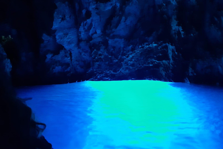 From Hvar: Blue Cave & Vis Island Small Group Boat Tour