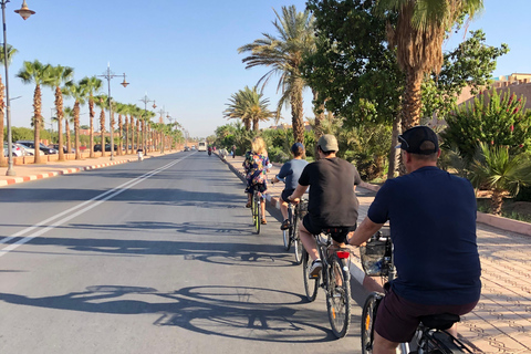 Marrakech Best Guiado City Cycling Tour em inglês ou holandês