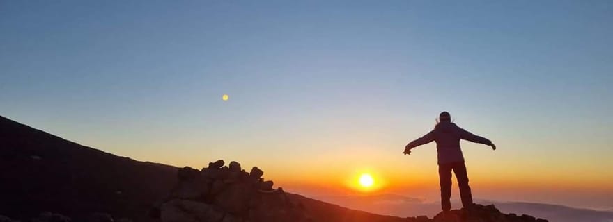 Coucher de soleil sur l'Etna Nord : Zone du sommet et Cratères de 2002