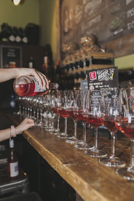 Rom: Weinverkostung in Trastevere mit Essen und Gelato Rom: Weinverkostung ...