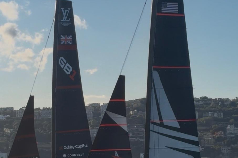 Naples Special America's Cup from the Sea: Experience the Races from the Sea Naples America's Cup special from the sea: Experience the regattas from the sea