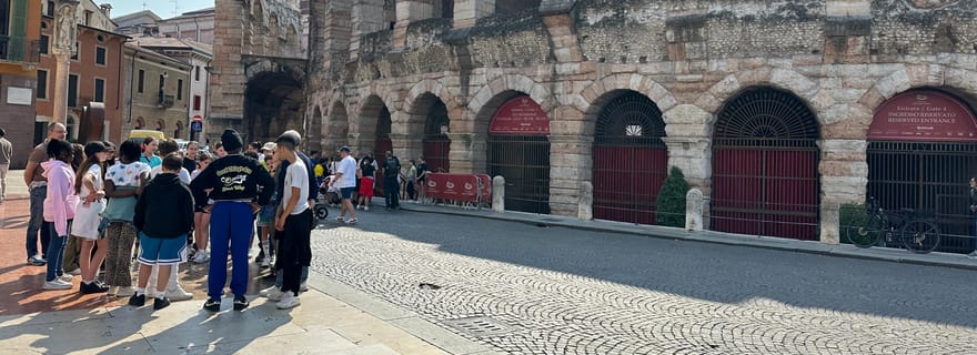 Visite en petit groupe des sites incontournables de Vérone avec un guide expert