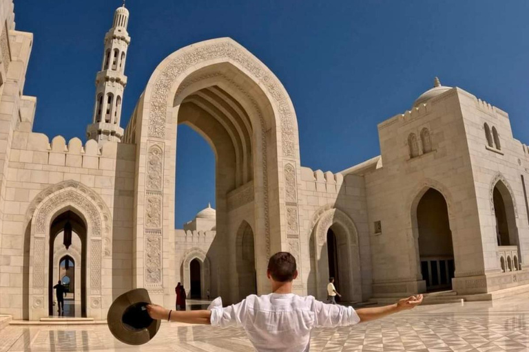 Muscat 3-Hour City Tour: Visit Mosque, Opera & Mutrah Souq
