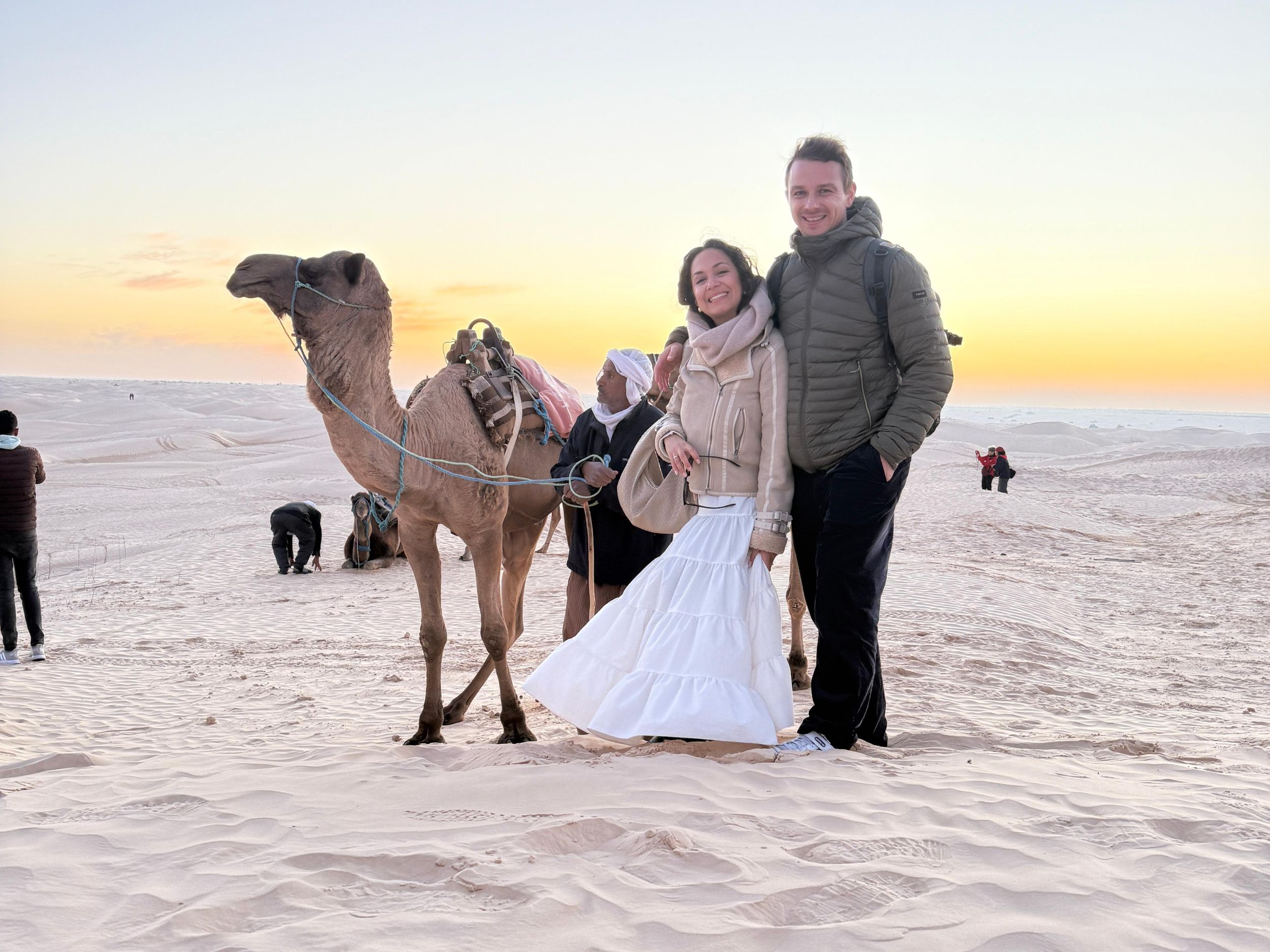 Von Djerba aus: Sahara-Express mit Sonnenuntergang und Übernachtung im Zelt