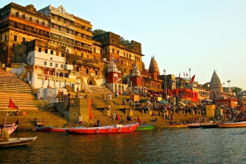 Varanasi: Geführte Tour durch Varanasi & Sarnath mit dem AC-WagenAuto+ Reiseführer+ Eintritt+ Mittagessen+ Bootsfahrt