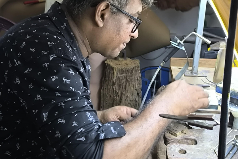 Galle: Jewelry-Making Workshop with Master Goldsmith -Snacks