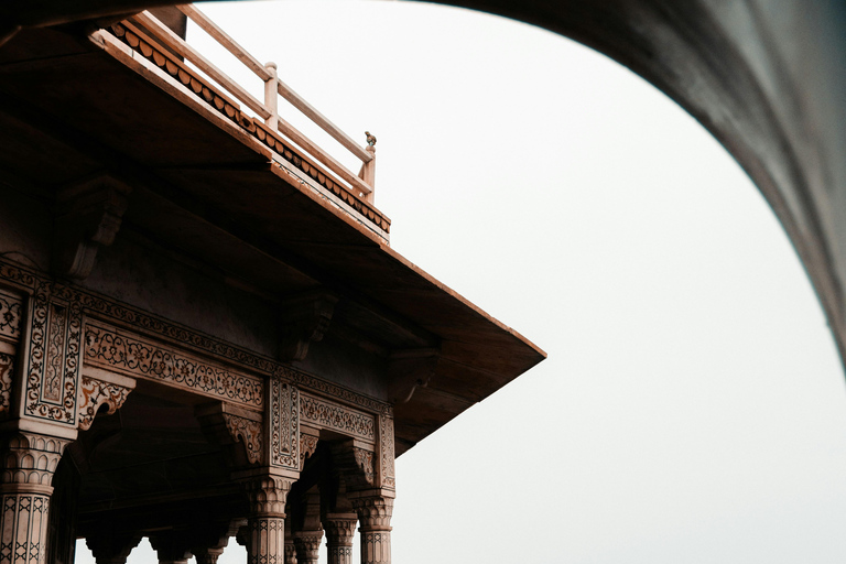 Delhi, Agra, and Varanasi: 4-Day Guided Tour with Train With Accommodation