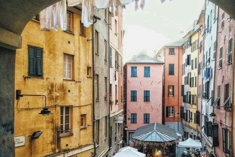 Genoa: Progressive Dinner with E-Book & Walking Tour