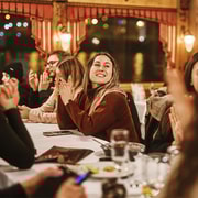 Budapest: Flussfahrt auf der Donau mit Gulaschsuppe und Lángos