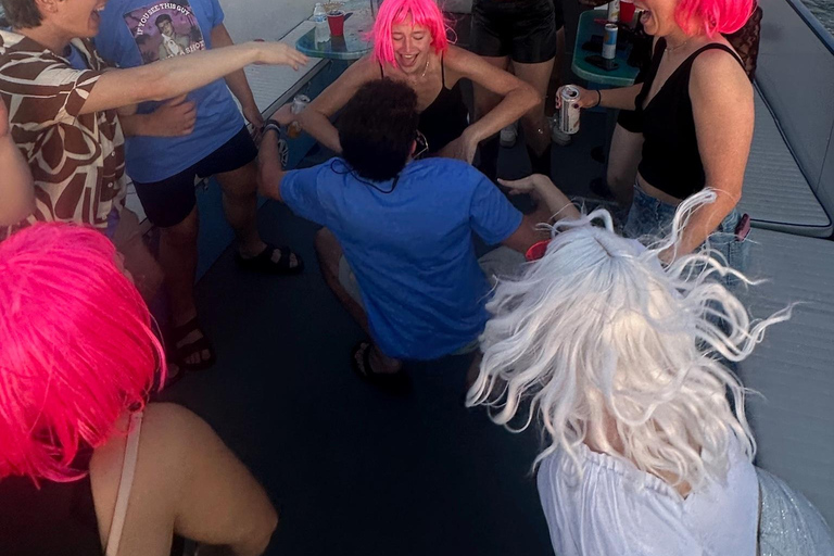 Charleston: Charter av partybåt med 20 passagerare