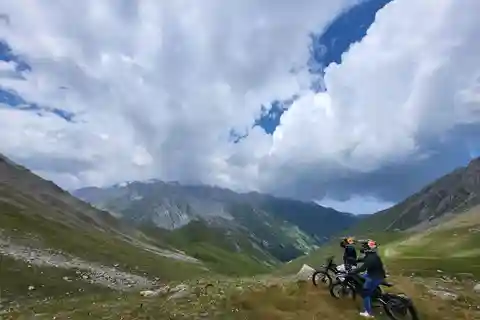 Off Road Bike Big Almaty See oder Berge Tour