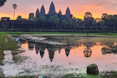 Siem Reap: Angkor 1 day guided tour in Spanish with sunriseOption 2: Private tour 1 day in Spanish with sunrise