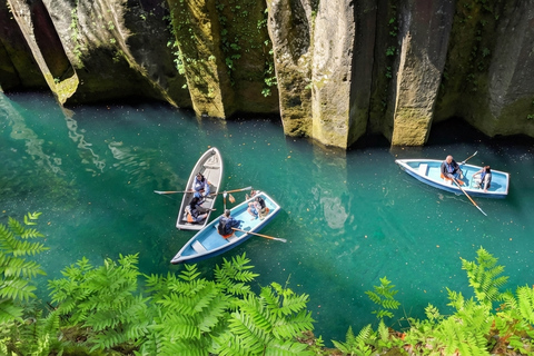 Mt. Aso & Takachiho Gorge Tour with Optional Boat Ride 7:50 AM One-day tour (including Takachiho cruise)