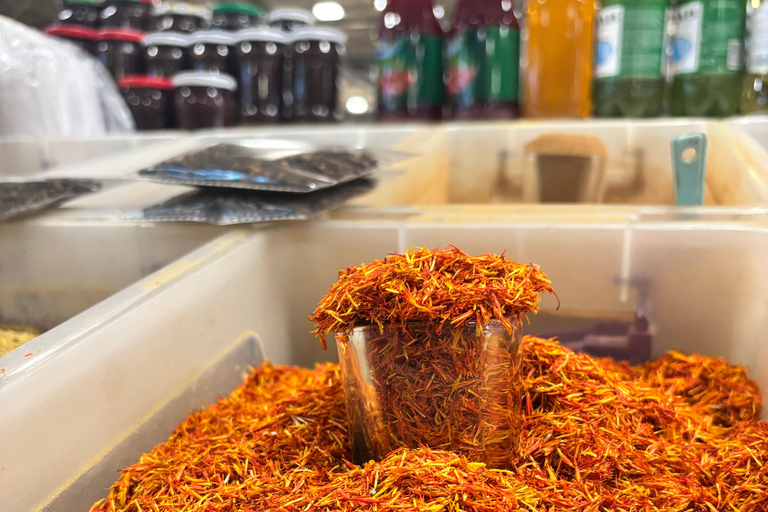 Baku Food Tour: 10+ Tastings, Tea Set & Local Spices Small group (max 10 people)