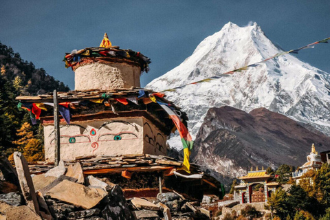 Nepal: 13-dniowy trekking po obwodzie Manaslu i przełęczy Larkya La