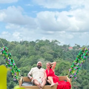 Ubud: Romantic Buggy for Two & Couples Swing Experience