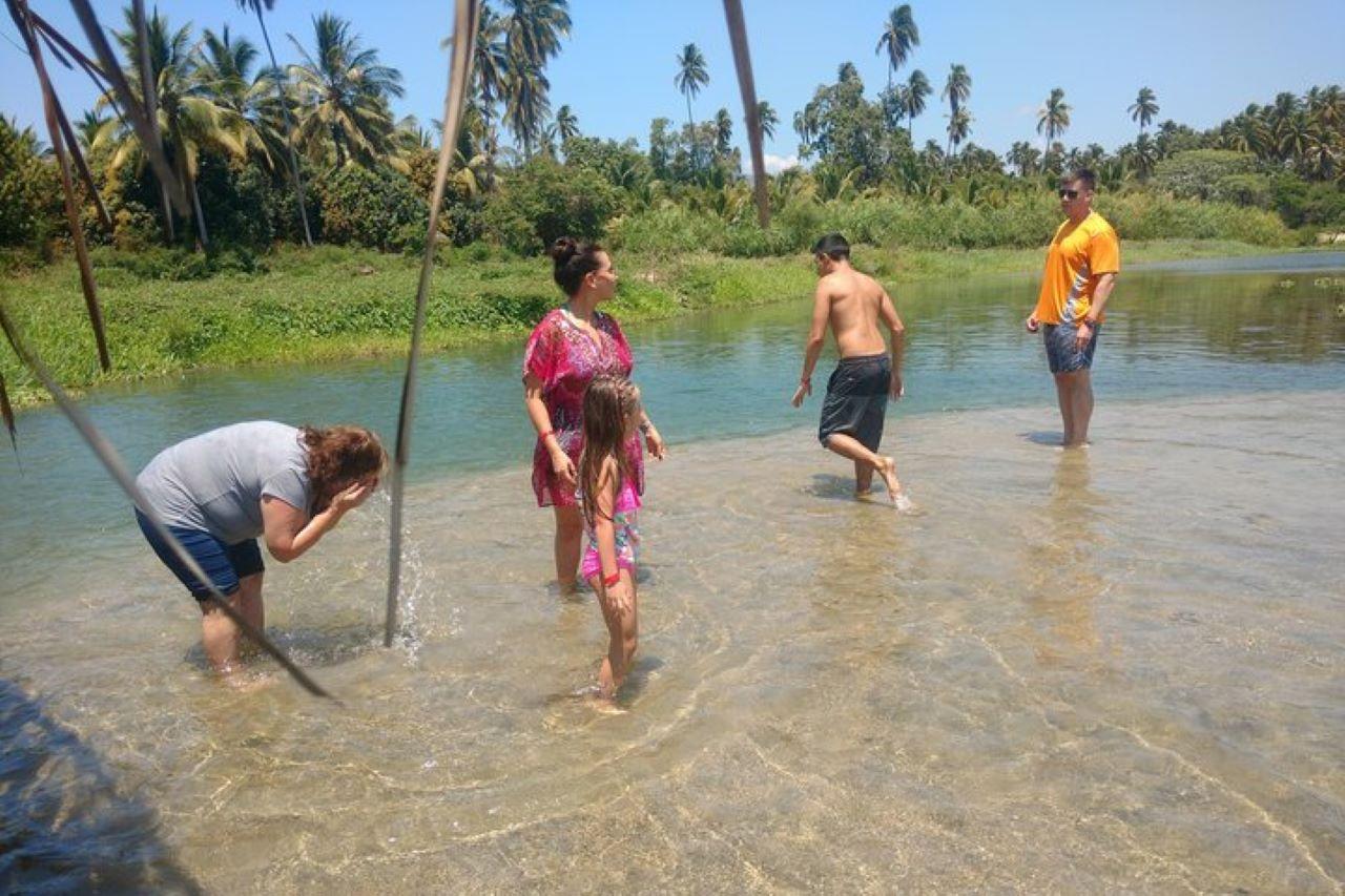 -Acapulco: Coyuca Lagoon Bootsfahrt &Baby Turtle Release Tour