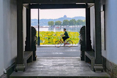 Shanghai: Hangzhou City Advanture & West Lake Bicycle Tour