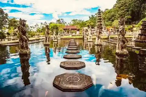 Bali: Private Tour to Lempuyang Temple, Tirta Gangga, and …