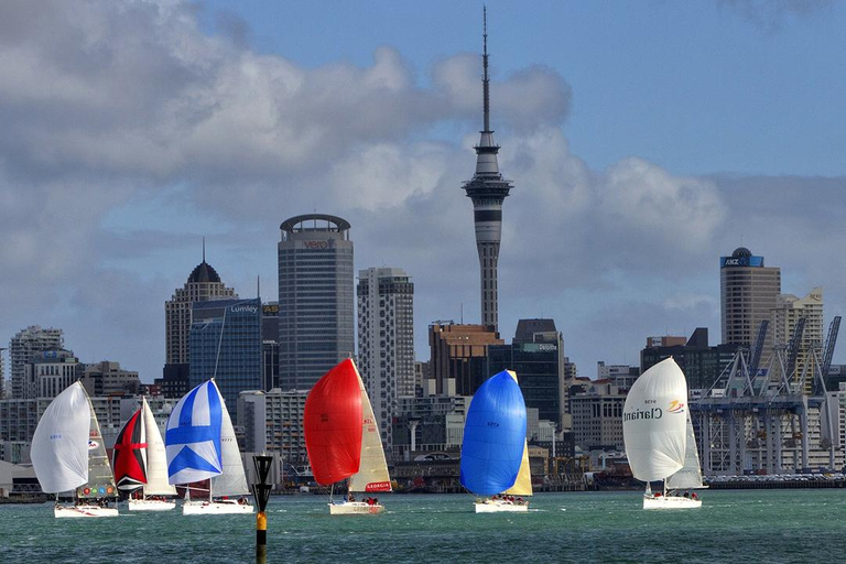 Auckland: West Coast Beaches, Brewery including lunch tour