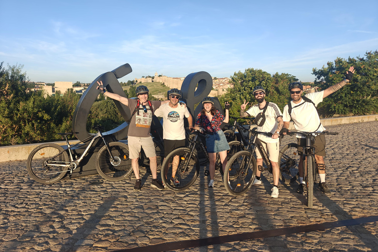 Ávila: E-Bike Sightseeing Tour - History and Nature