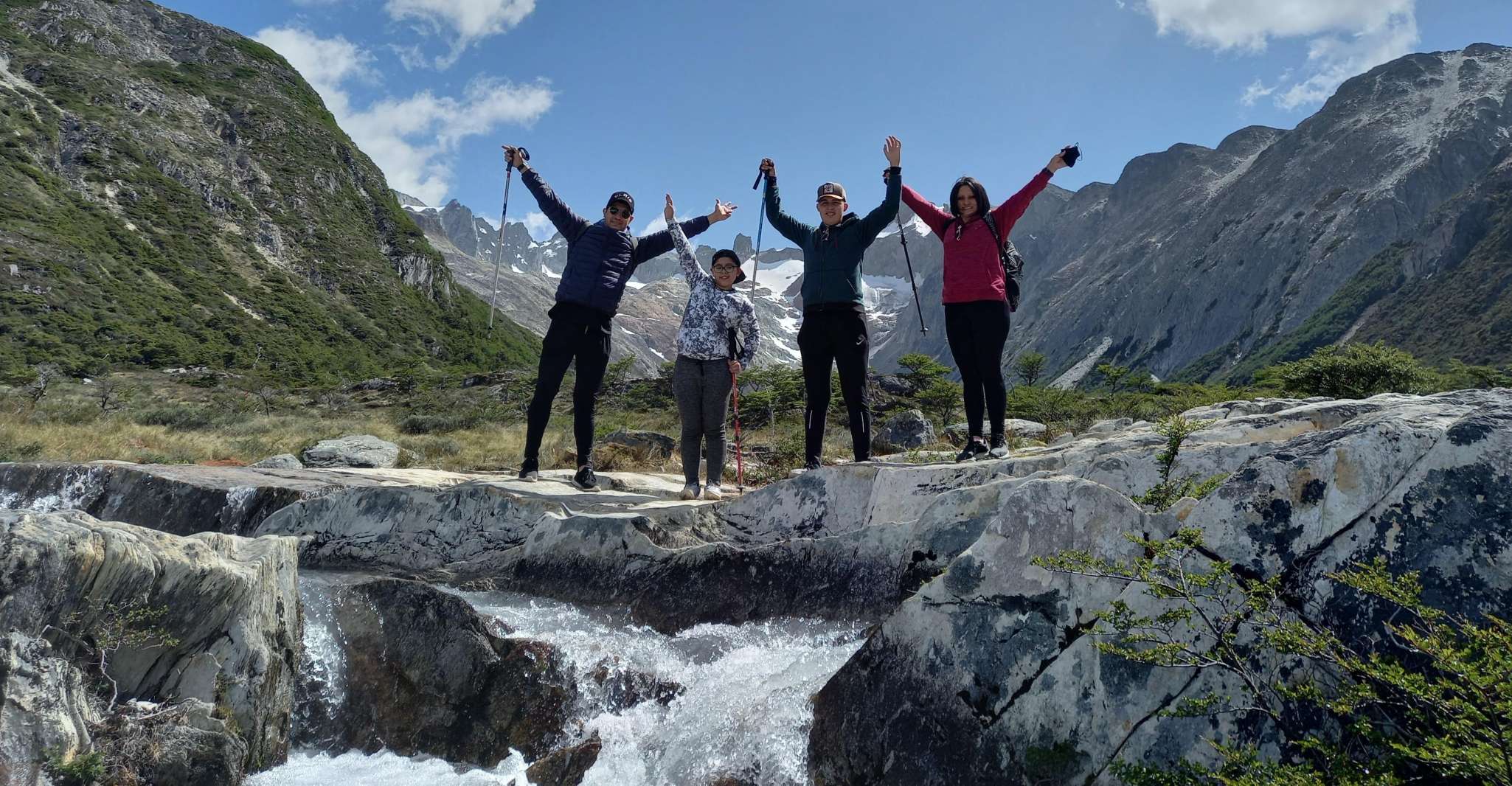 From Ushuaia, Tierra del Fuego Emerald Lagoon Trekking Tour - Housity