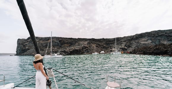 Santorini Catamaran Cruise with Swimming, Meal and Open Bar