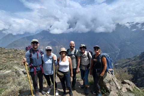 Colca Canyon Llahuar Trekking 3 Days