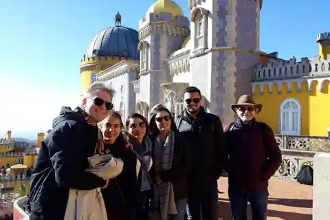 Da Lisbona: Tour Sintra Pena Regaleira Roca Cap Cascais