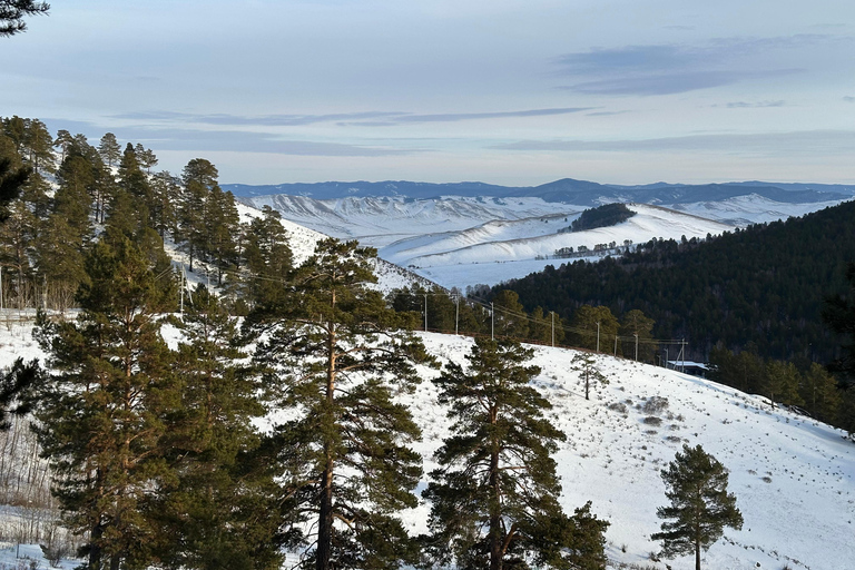 Aglag Temple: Hike to Garid Peak and rocky outcrops